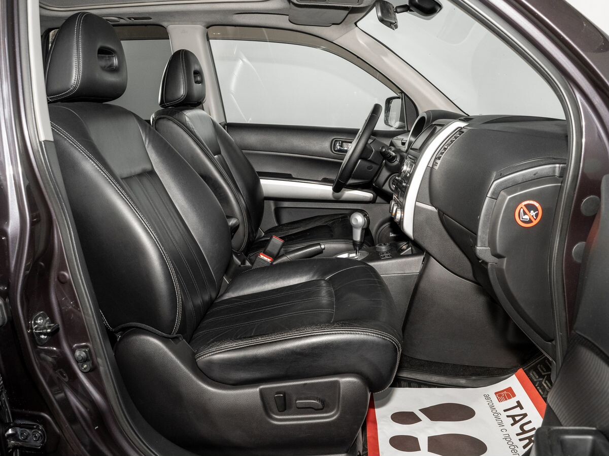 Nissan X-Trail 2011 - фото автомобиля