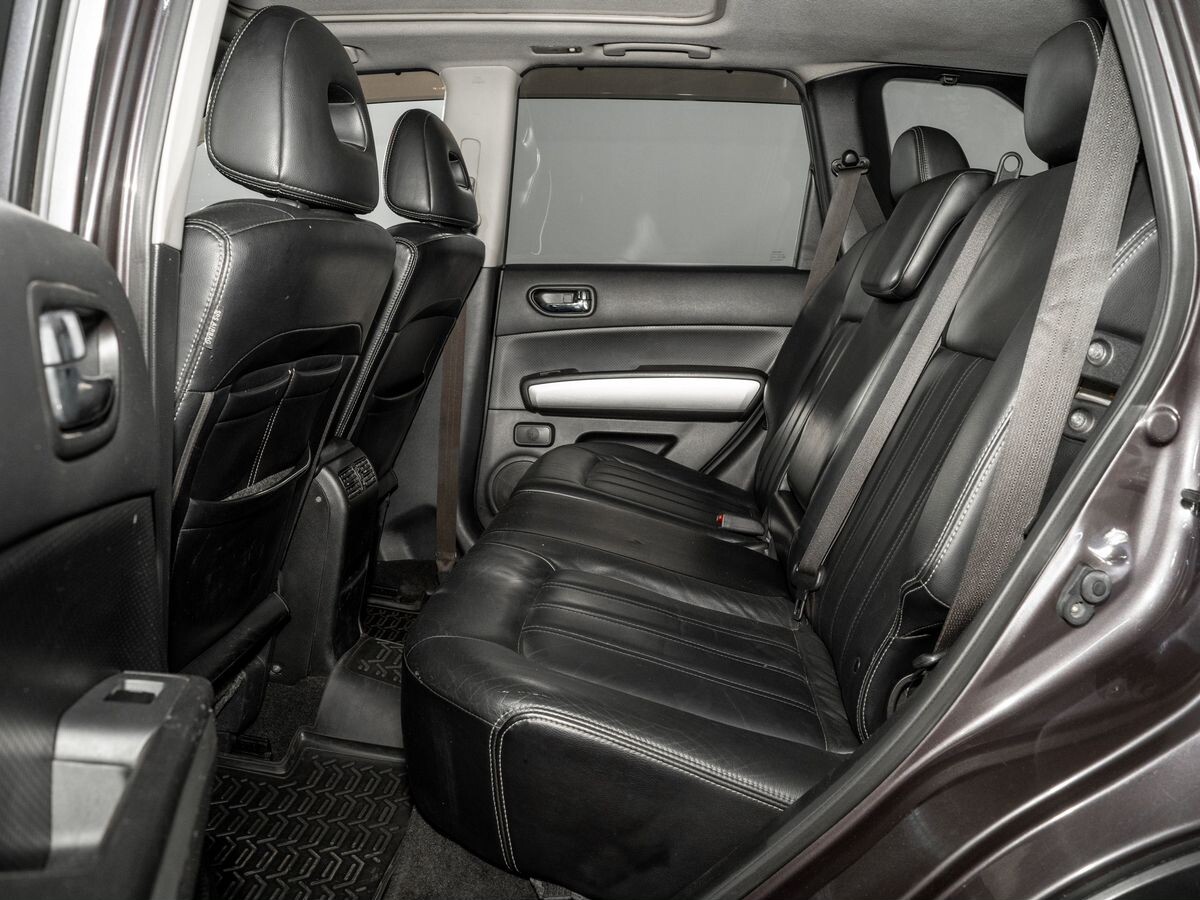 Nissan X-Trail 2011 - фото автомобиля