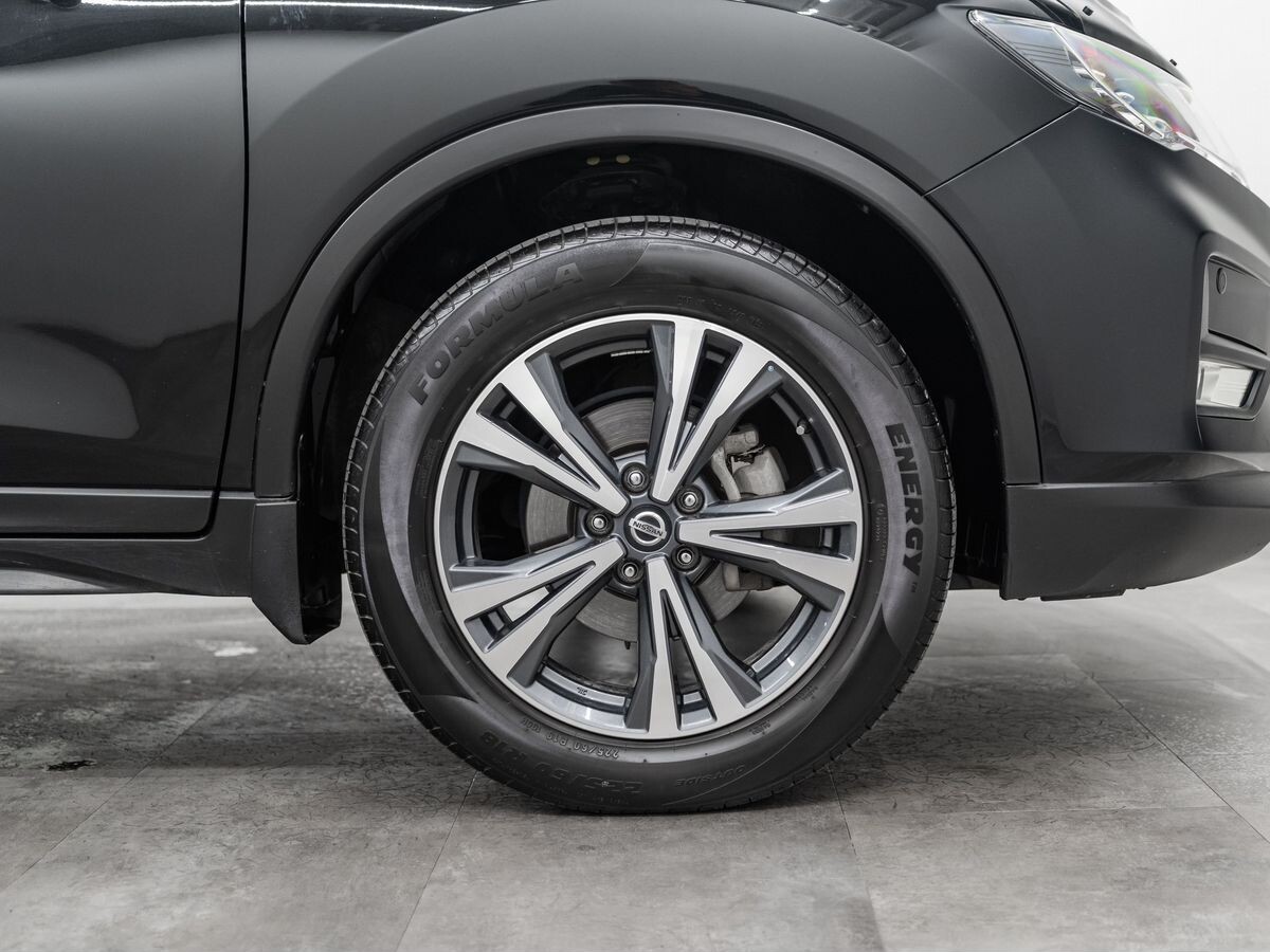 Nissan X-Trail 2018 - фото автомобиля