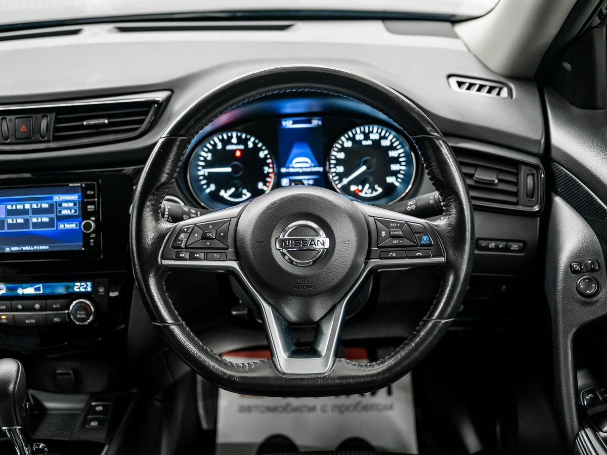 Nissan X-Trail 2018 - фото автомобиля