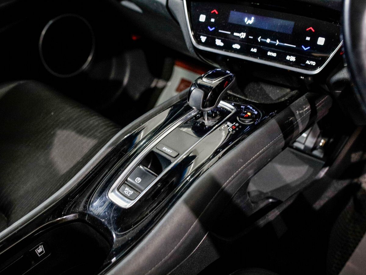 Honda Vezel 2019 - фото автомобиля