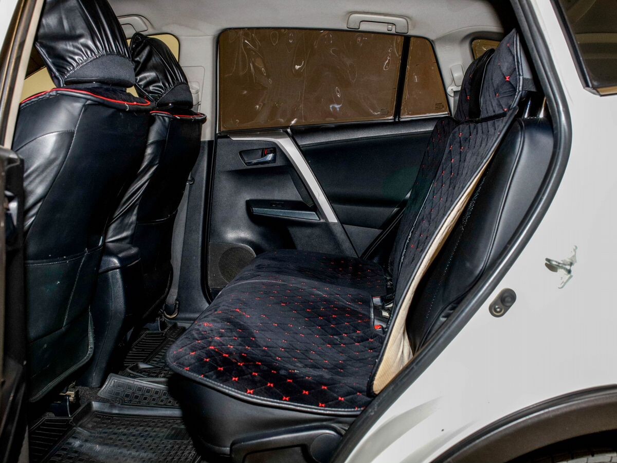 Toyota RAV4 2017 - фото автомобиля