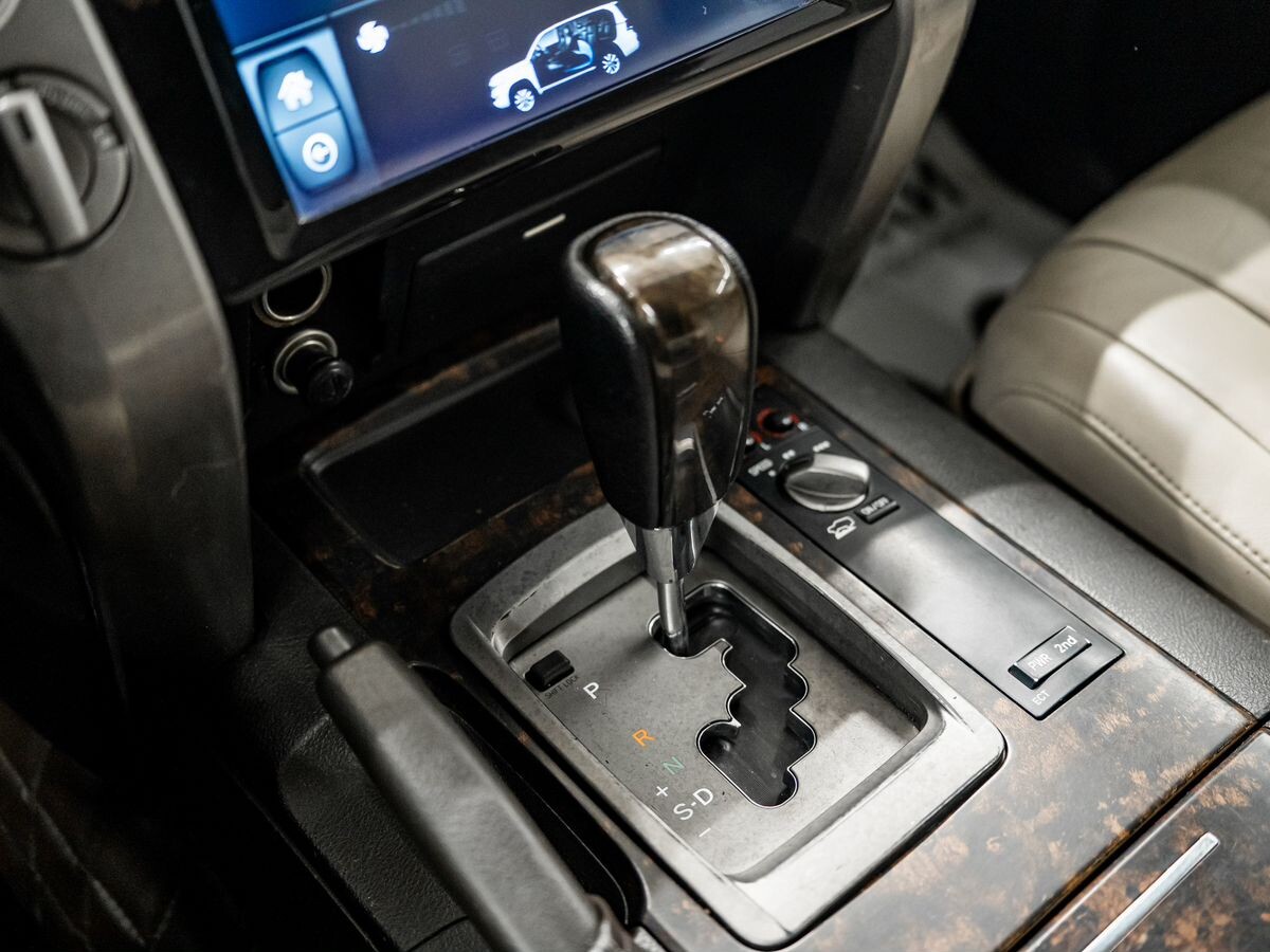 Toyota Land Cruiser 2007 - фото автомобиля