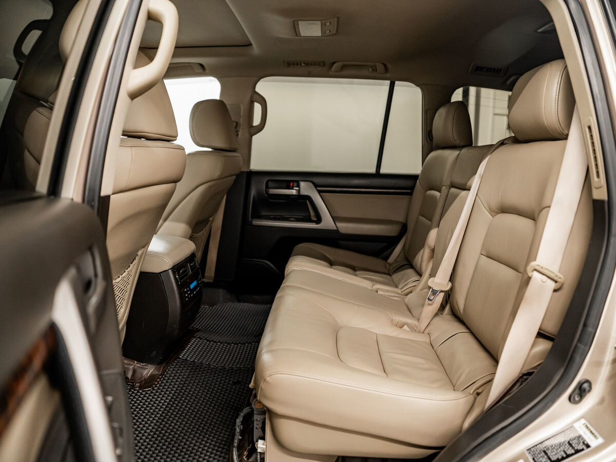 Toyota Land Cruiser 2007 - фото автомобиля