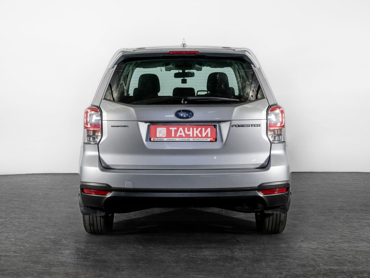 Subaru Forester 2018 - фото автомобиля
