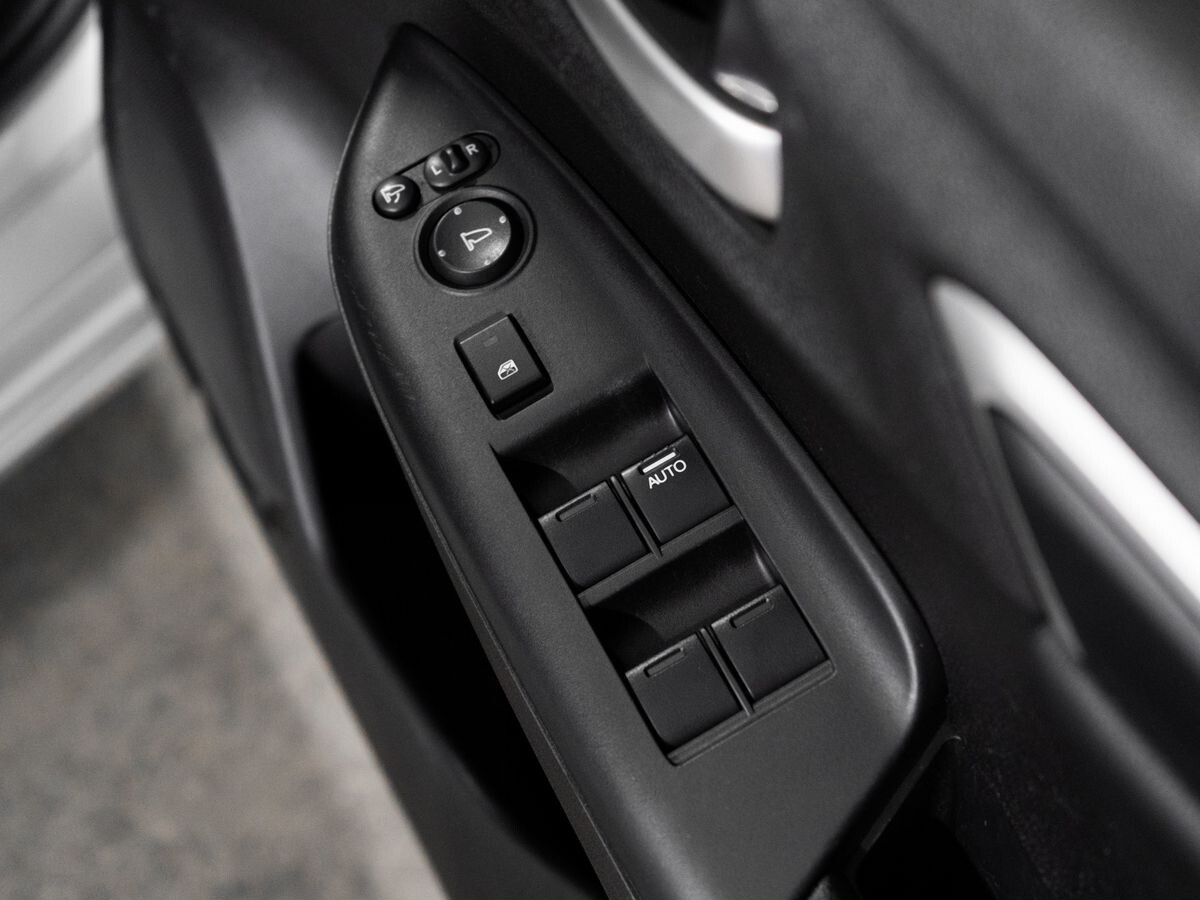 Honda Fit 2017 - фото автомобиля