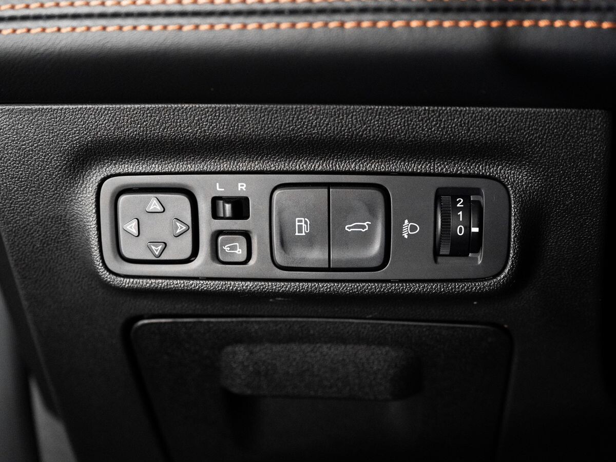 Changan UNI-K 2022 - фото автомобиля