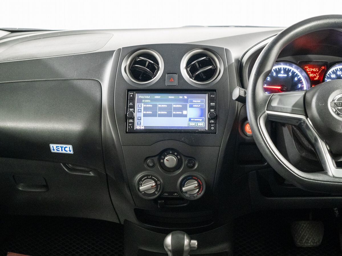 Nissan Note 2019 - фото автомобиля