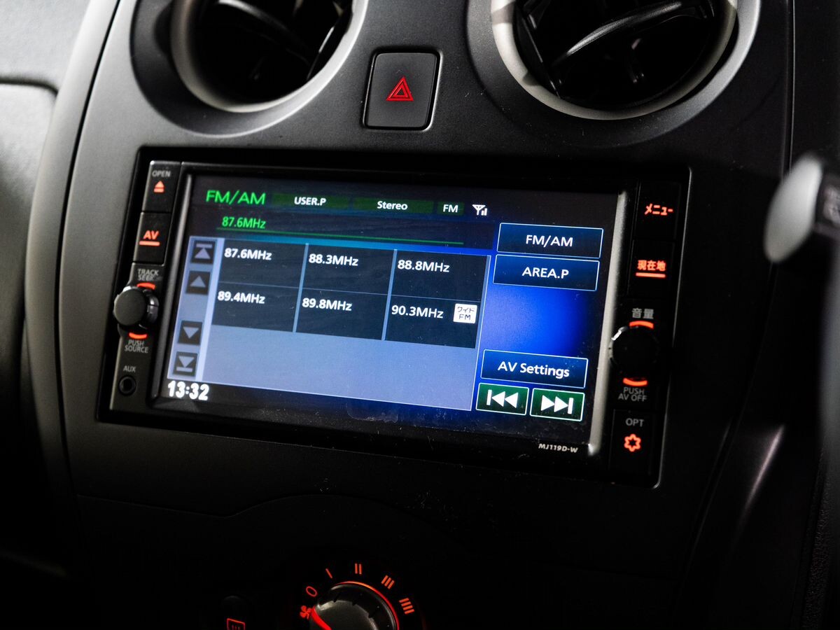 Nissan Note 2019 - фото автомобиля
