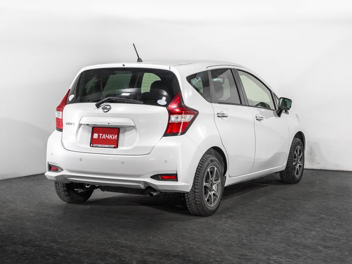 Nissan Note 2019 - фото автомобиля