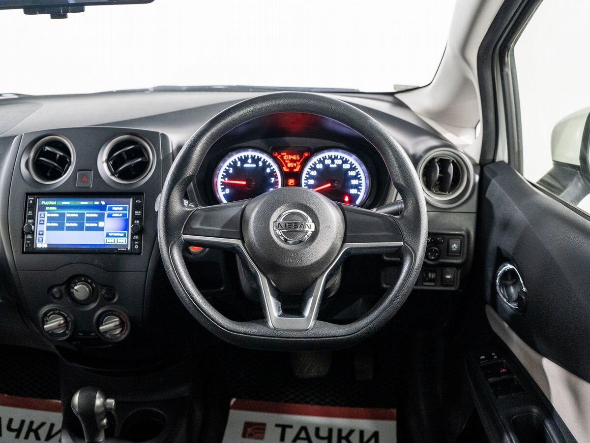 Nissan Note 2019 - фото автомобиля