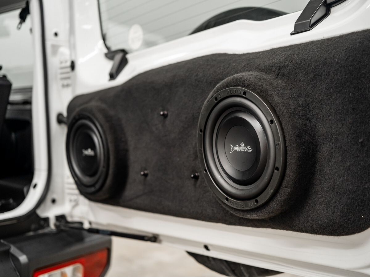 Suzuki Jimny 2021 - фото автомобиля