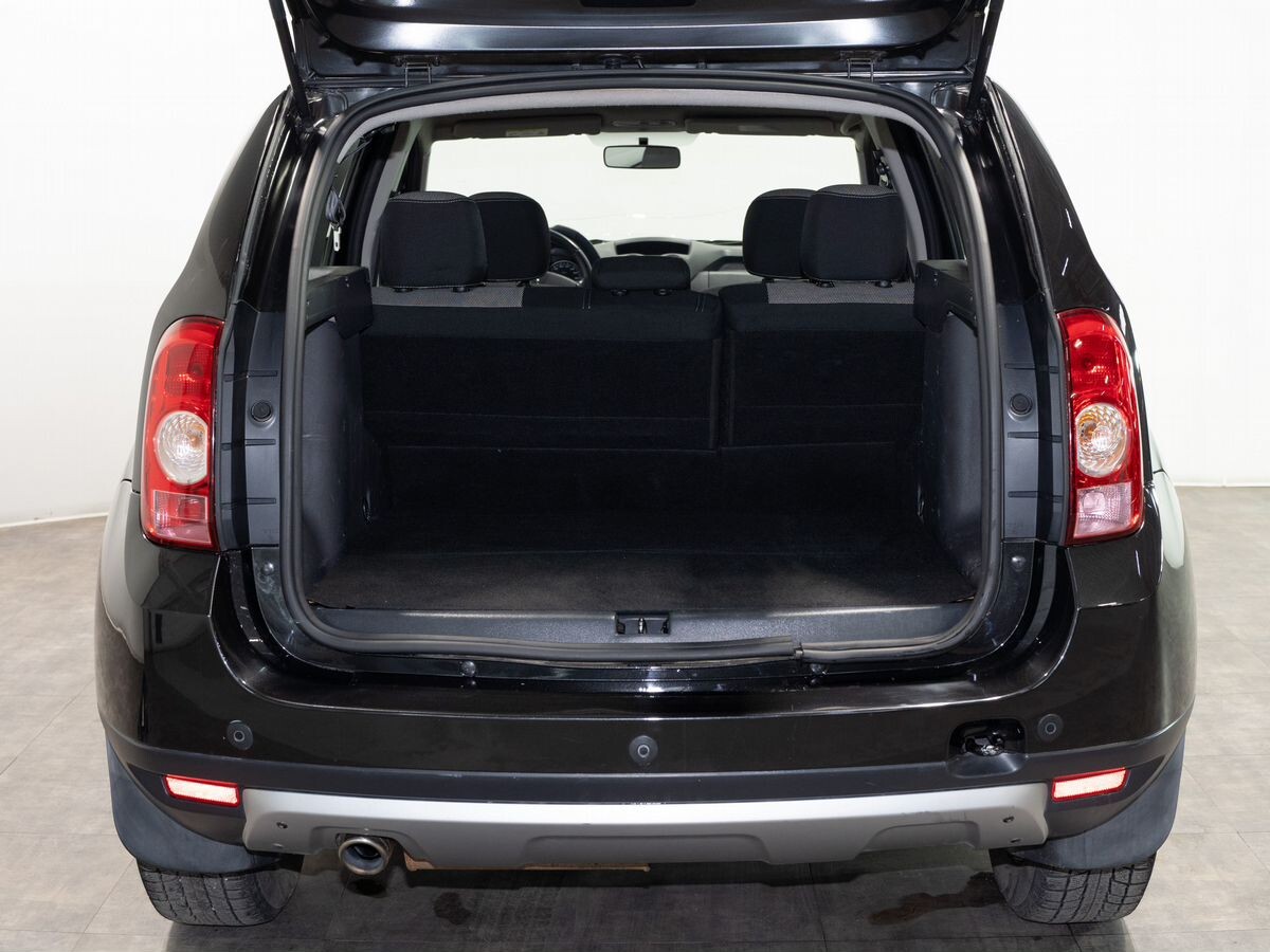 Renault Duster 2012 - фото автомобиля