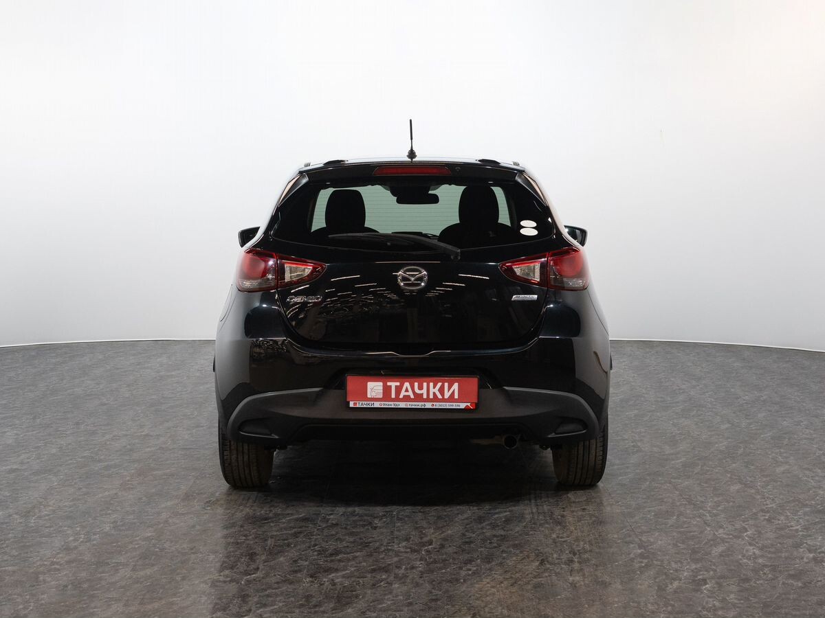 Mazda Demio 2015 - фото автомобиля