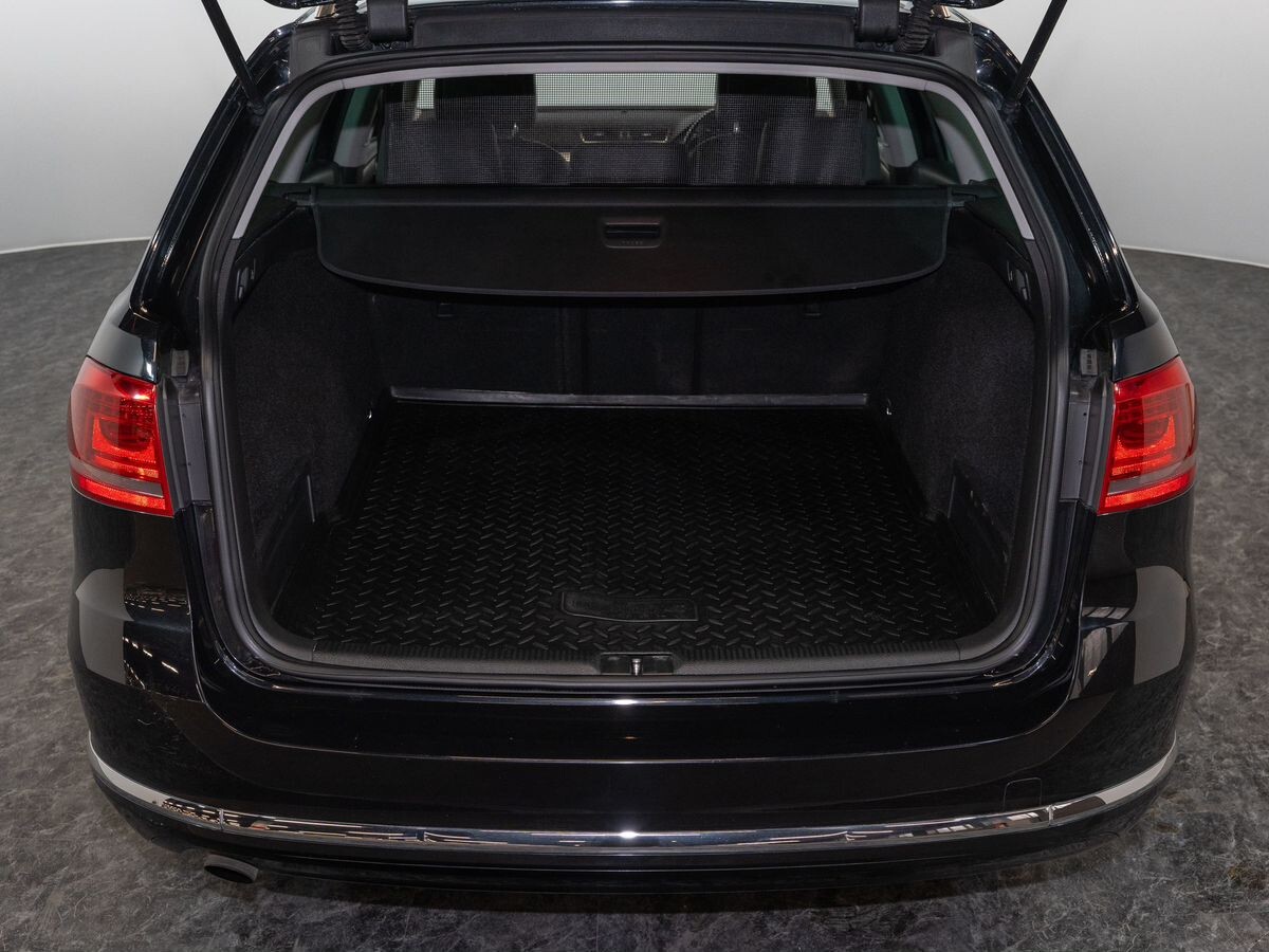 Volkswagen Passat 2014 - фото автомобиля
