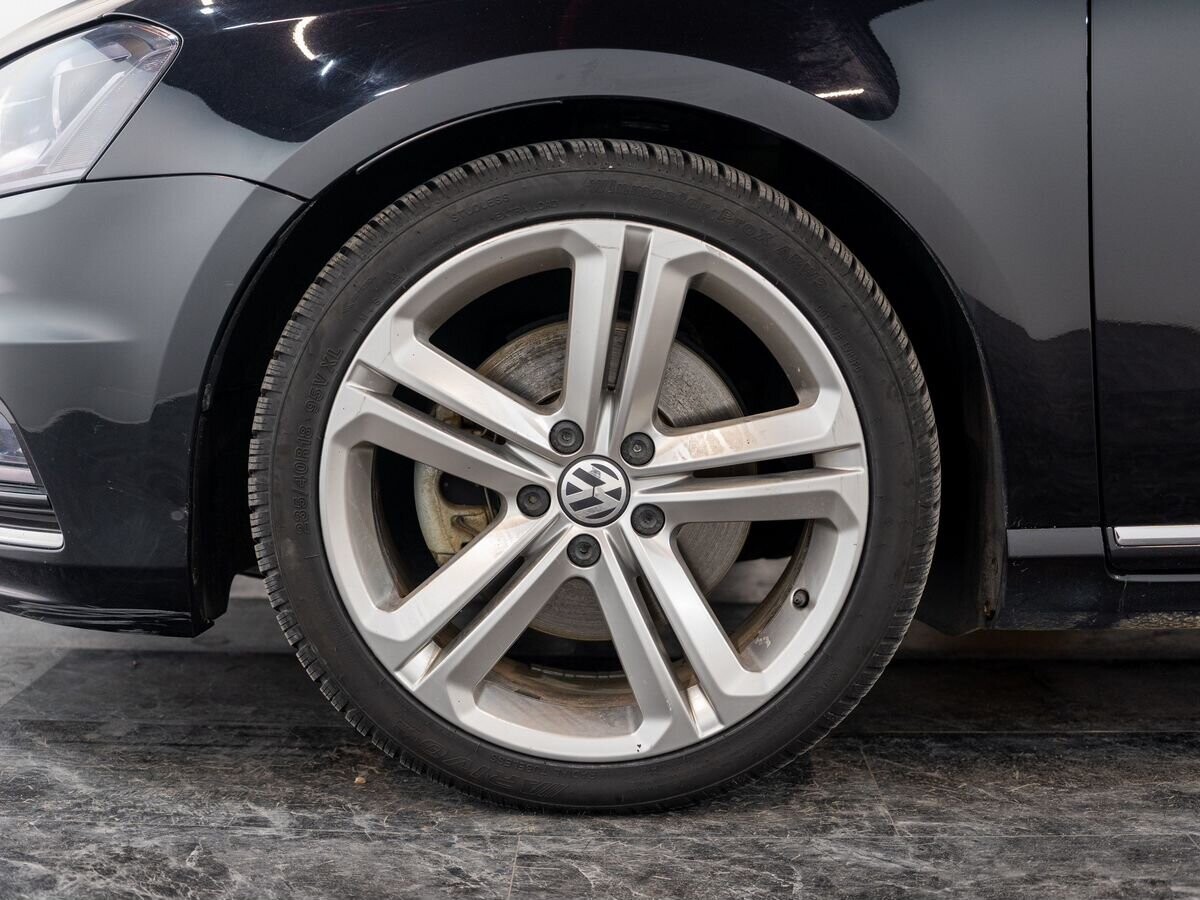 Volkswagen Passat 2014 - фото автомобиля