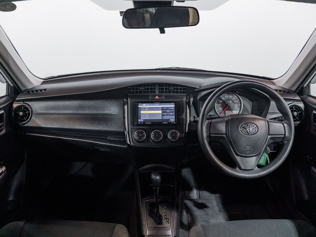 Toyota Corolla Axio 2019 - фото автомобиля