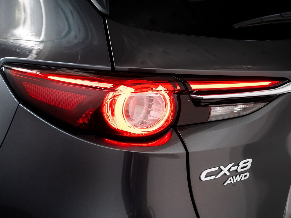 Mazda CX-8 2018 - фото автомобиля