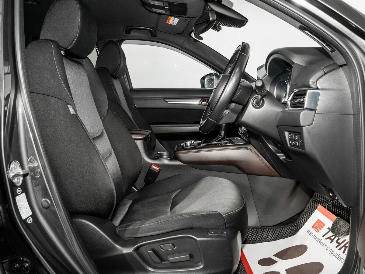 Mazda CX-8 2018 - фото автомобиля