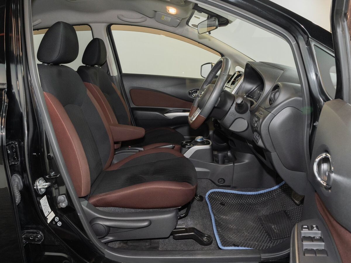 Nissan Note 2017 - фото автомобиля
