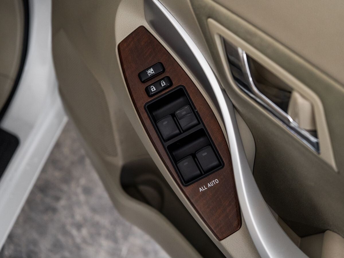 Toyota Allion 2011 - фото автомобиля