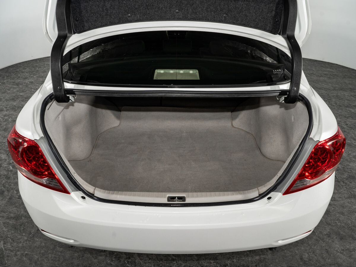 Toyota Allion 2011 - фото автомобиля