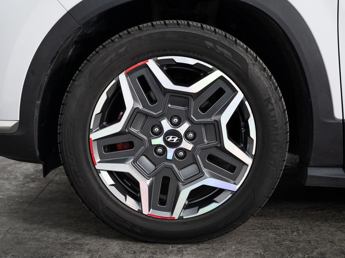 Hyundai Santa Fe 2022 - фото автомобиля