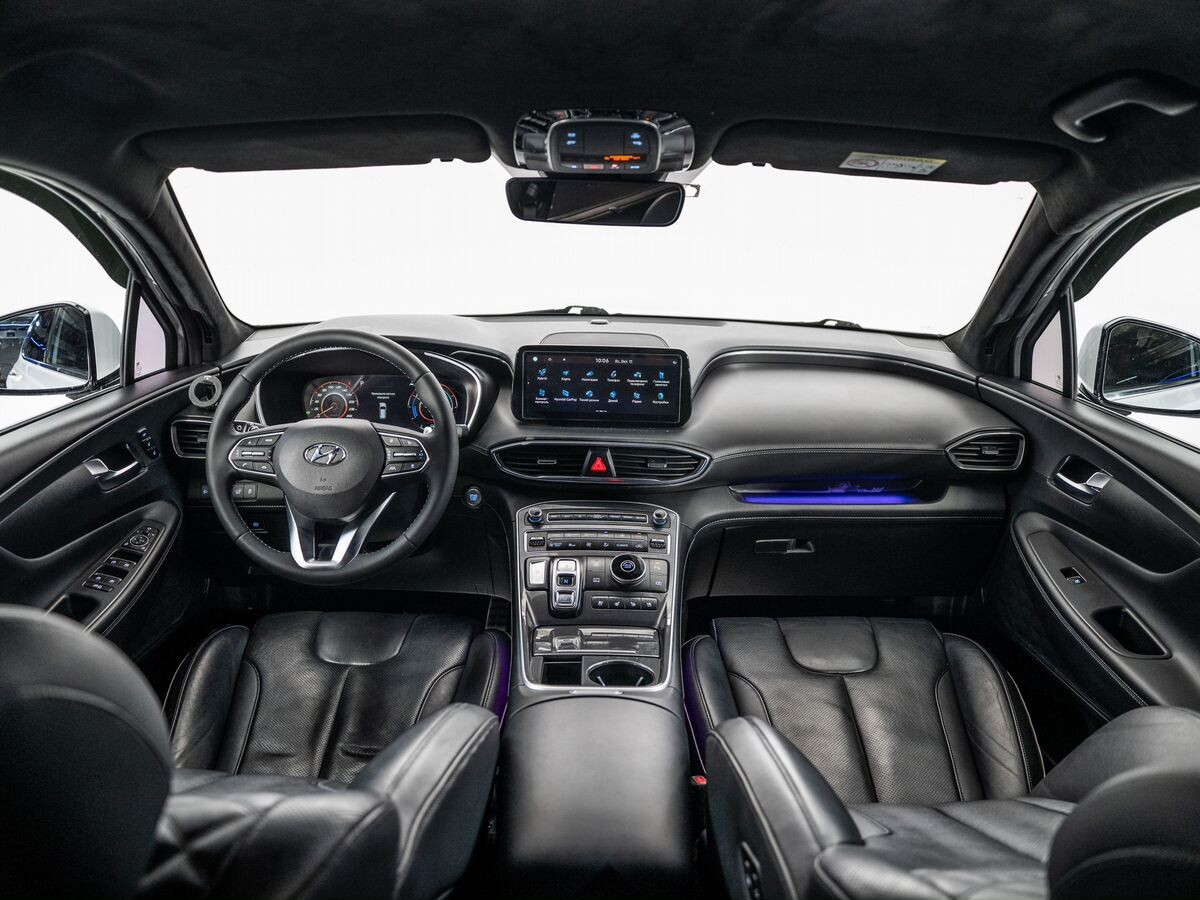 Hyundai Santa Fe 2022 - фото автомобиля