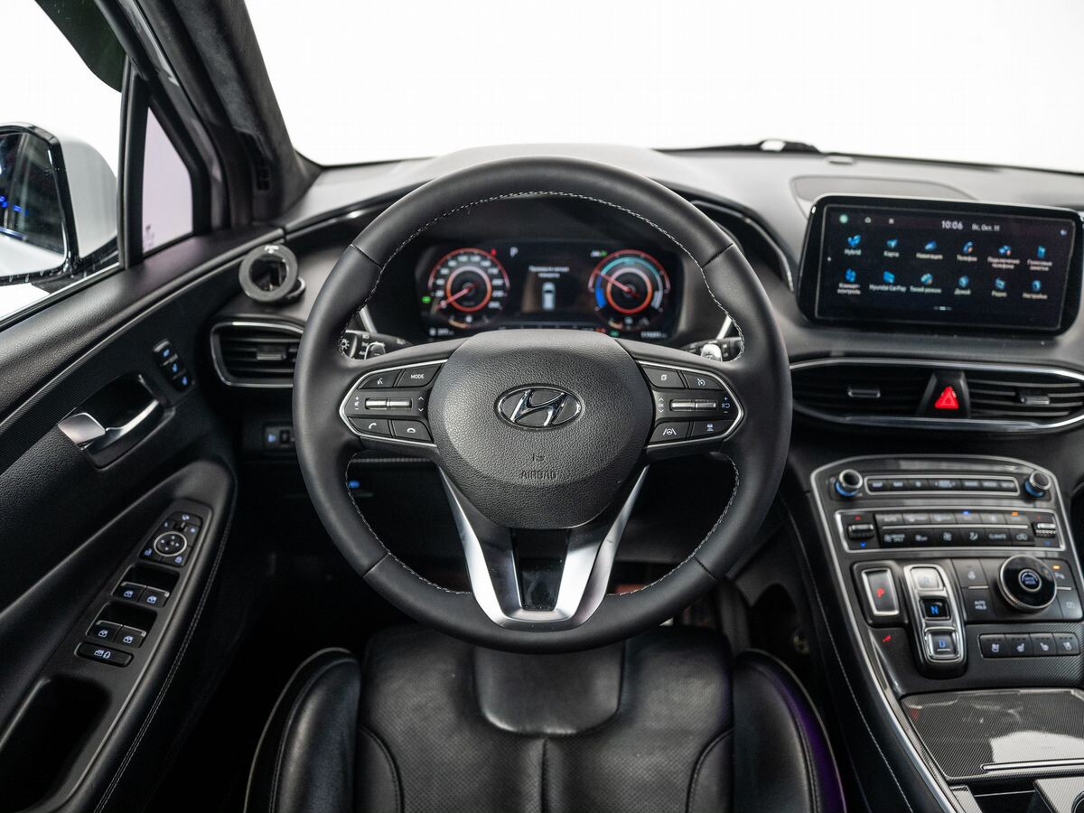 Hyundai Santa Fe 2022 - фото автомобиля