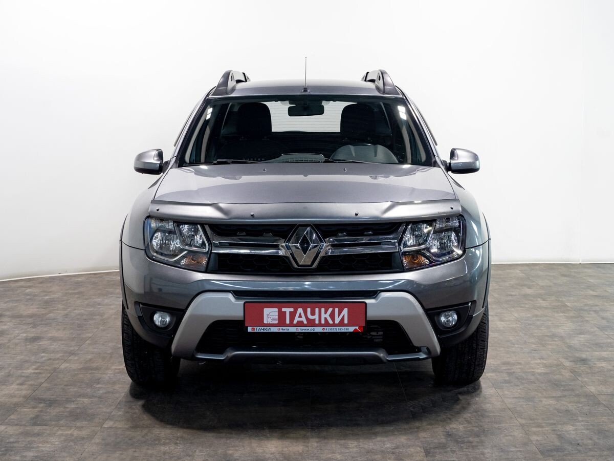 Renault Duster 2020 - фото автомобиля
