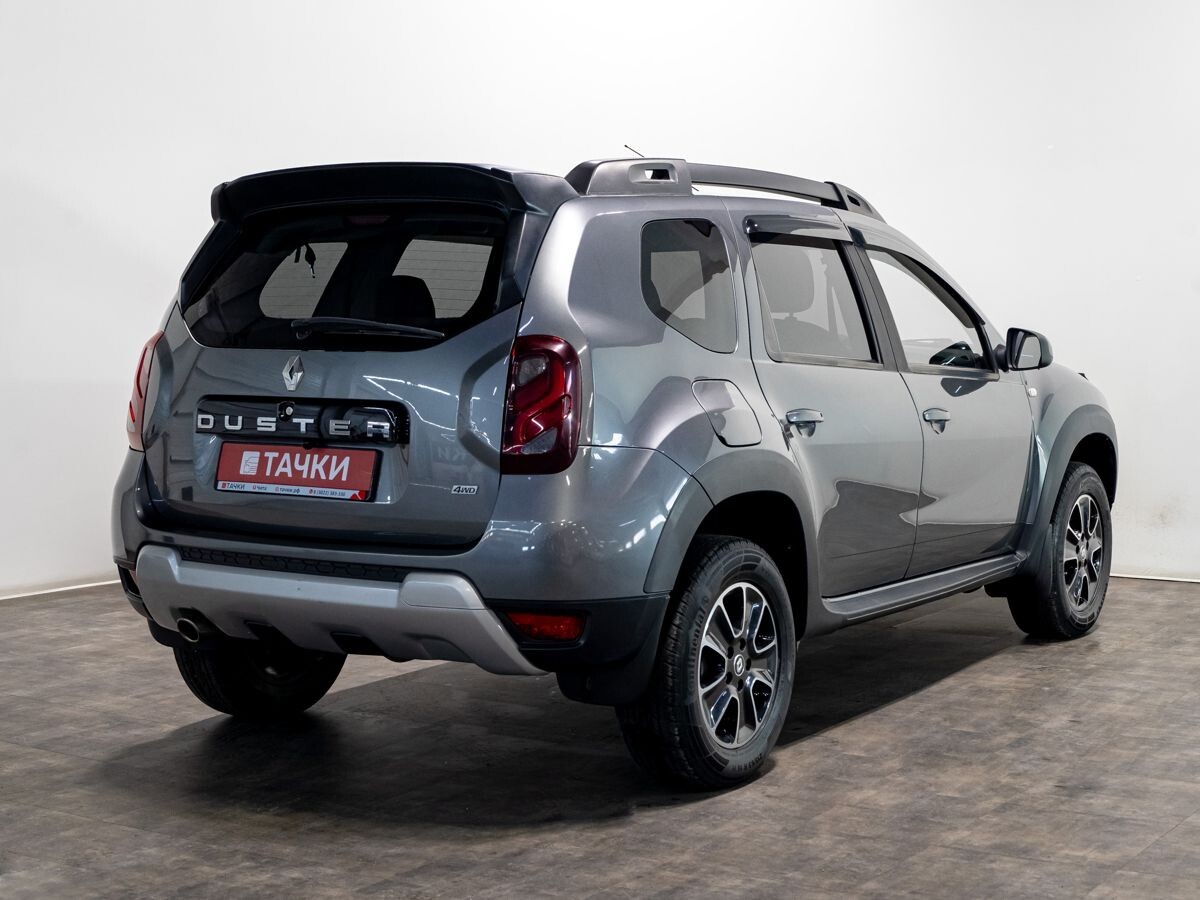 Renault Duster 2020 - фото автомобиля