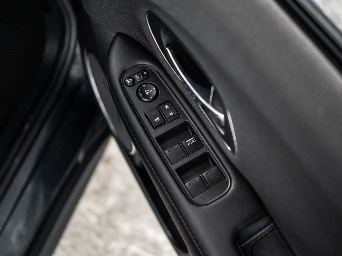 Honda Vezel 2018 - фото автомобиля