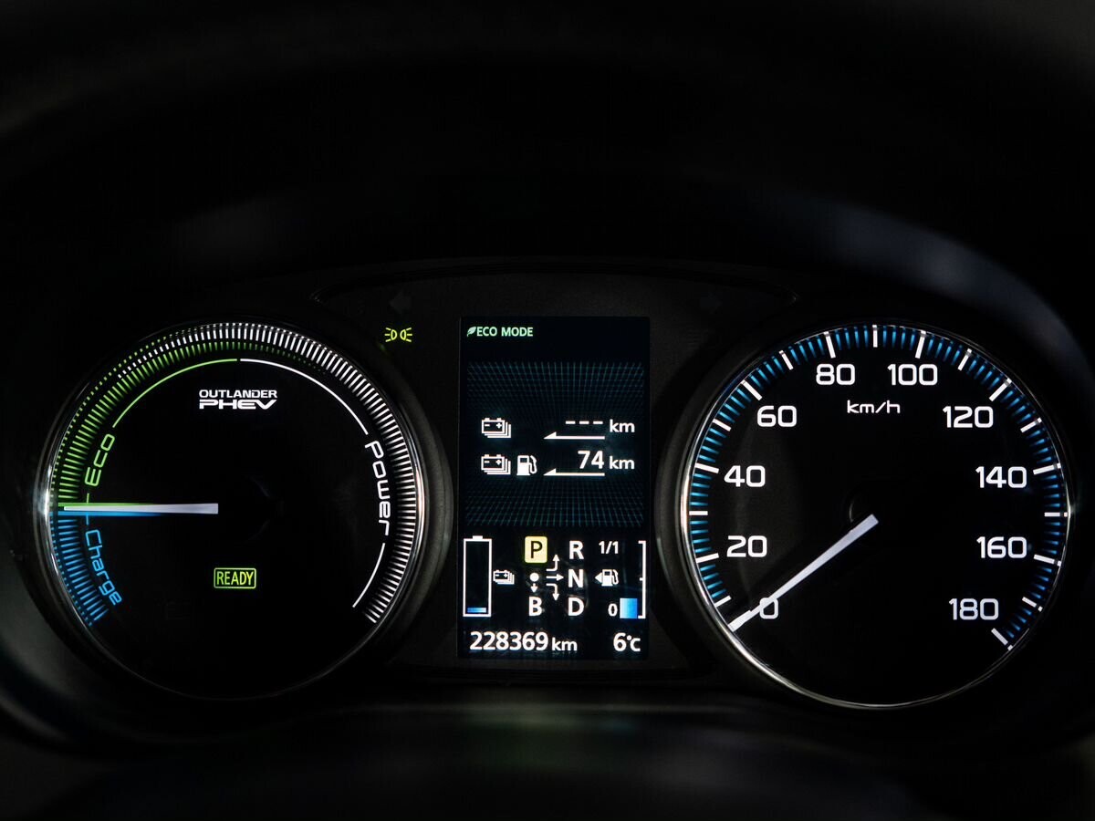 Mitsubishi Outlander 2014 - фото автомобиля