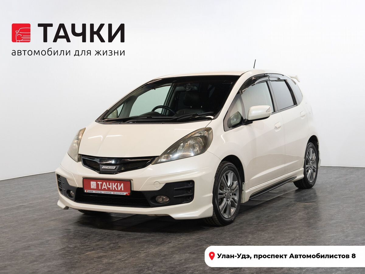 Honda Fit 2011 - фото автомобиля