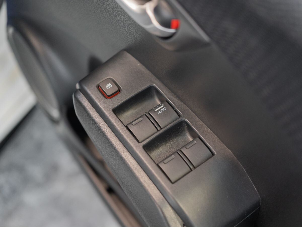 Honda Fit 2011 - фото автомобиля