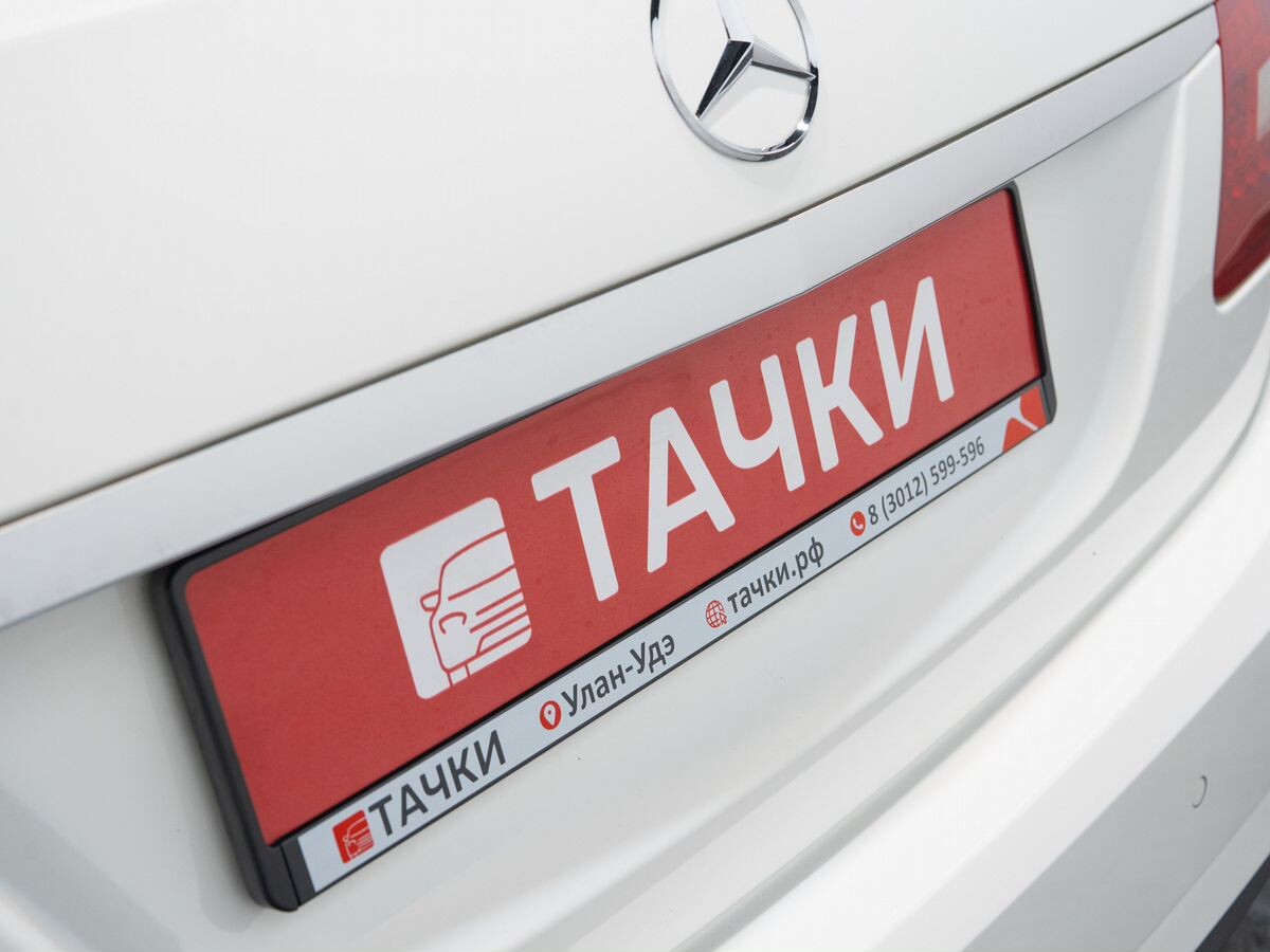 Mercedes-Benz E-Class 2013 - фото автомобиля