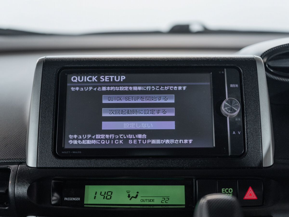 Toyota Wish 2013 - фото автомобиля