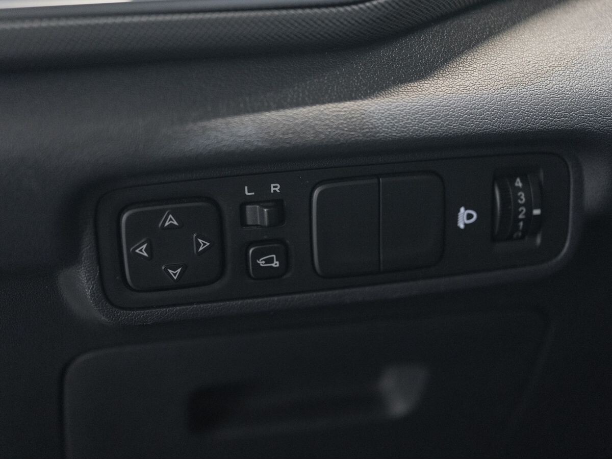 Changan UNI-T 2020 - фото автомобиля