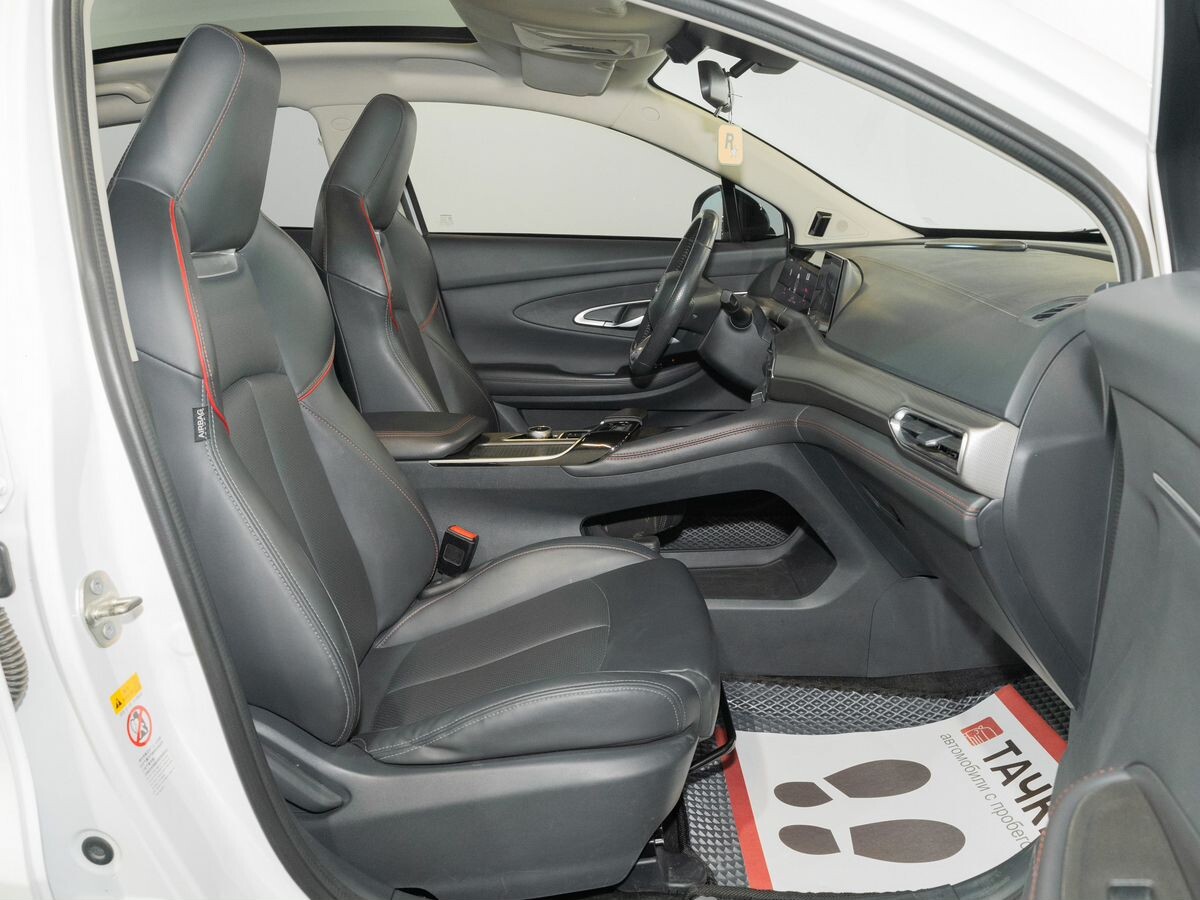 Changan UNI-T 2020 - фото автомобиля