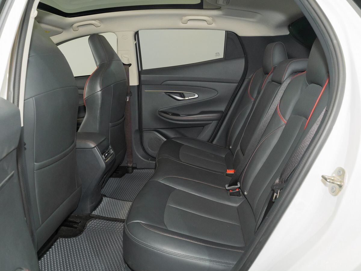 Changan UNI-T 2020 - фото автомобиля