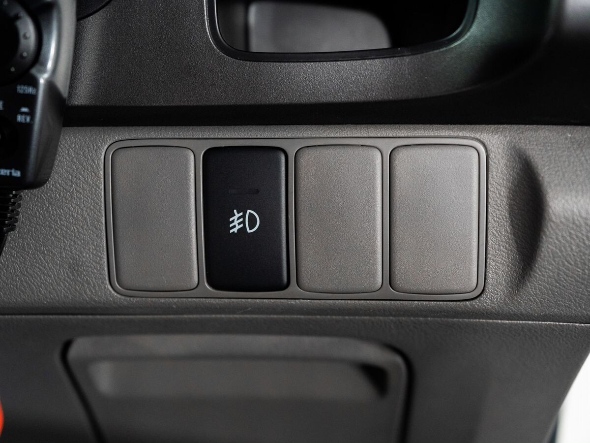 Honda Stream 2009 - фото автомобиля