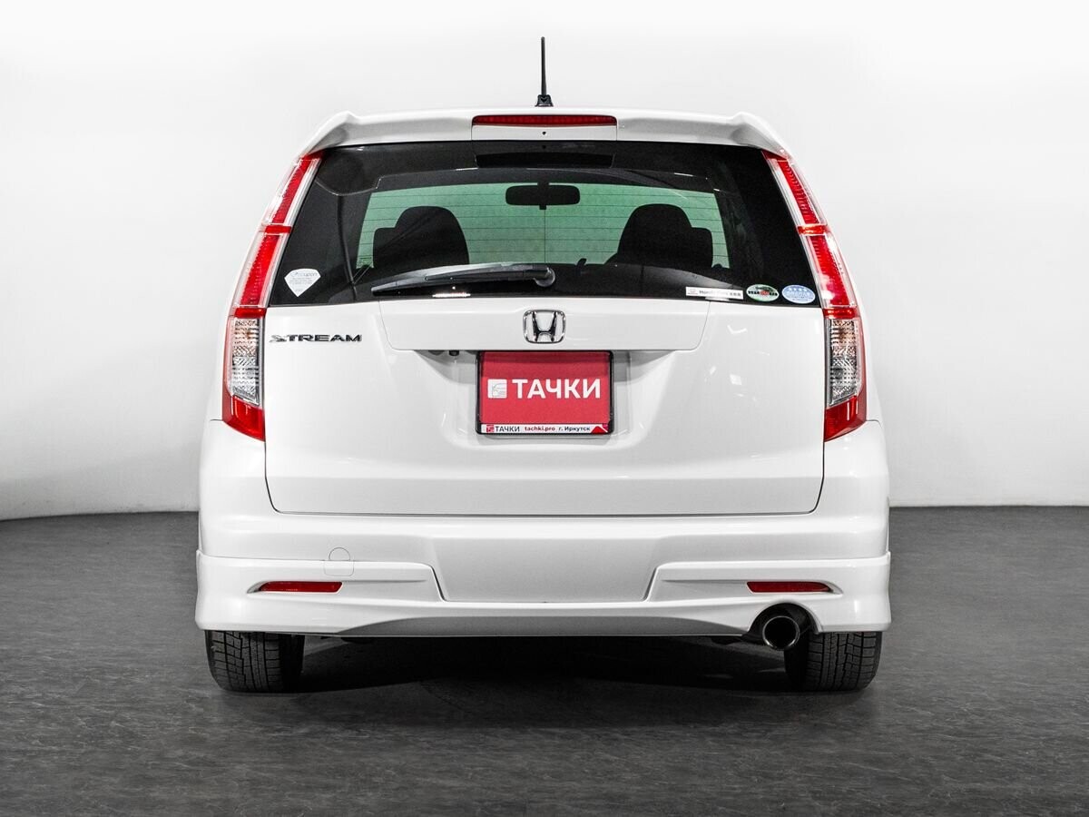 Honda Stream 2009 - фото автомобиля