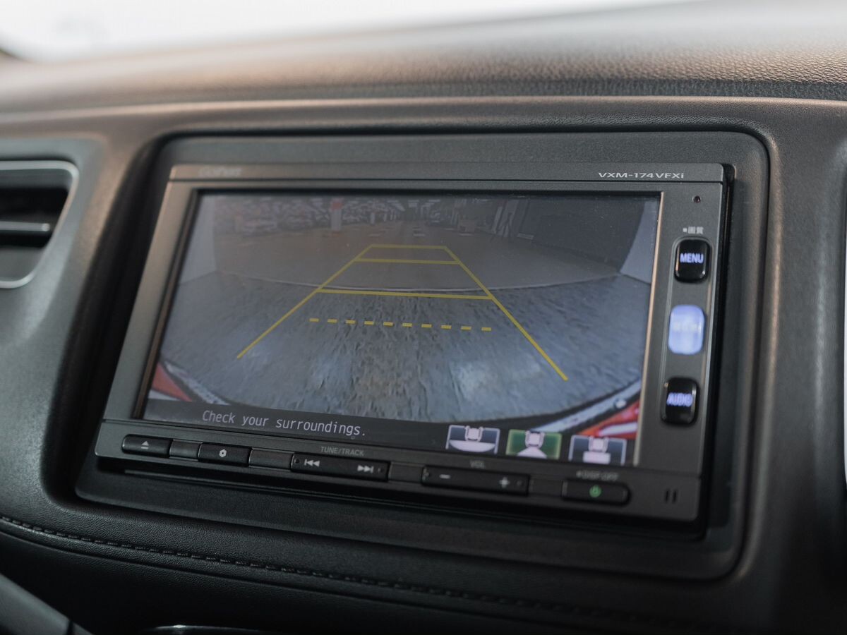 Honda Vezel 2016 - фото автомобиля