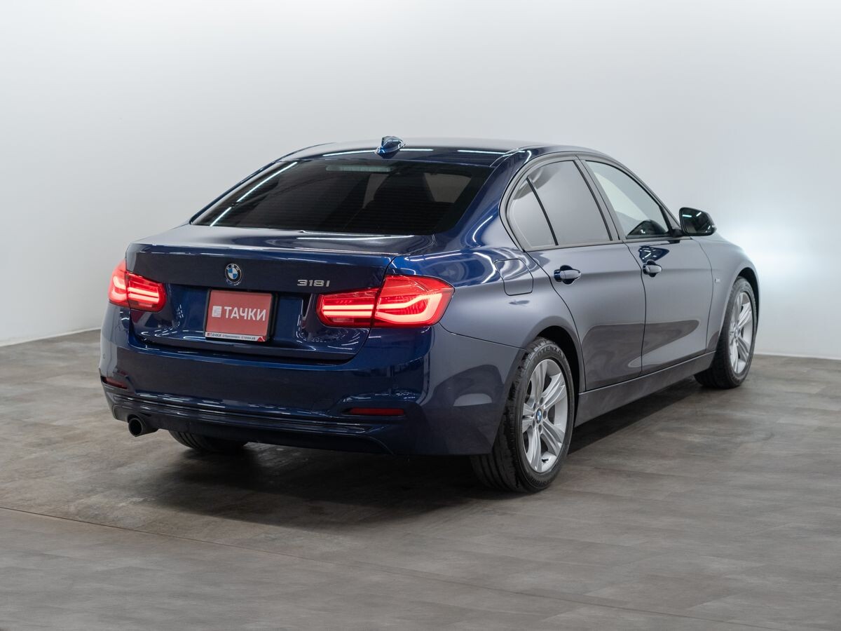 BMW 3-Series 2017 - фото автомобиля