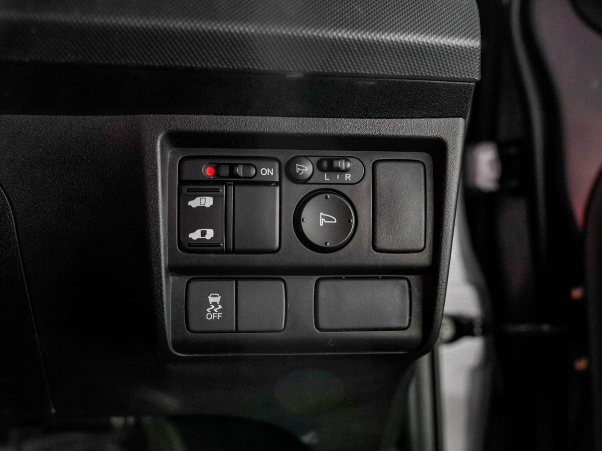 Honda Freed 2016 - фото автомобиля