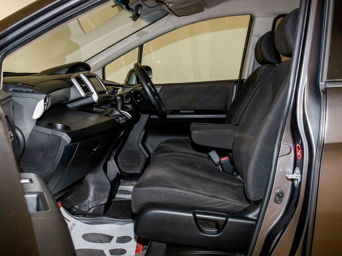 Honda Freed 2016 - фото автомобиля