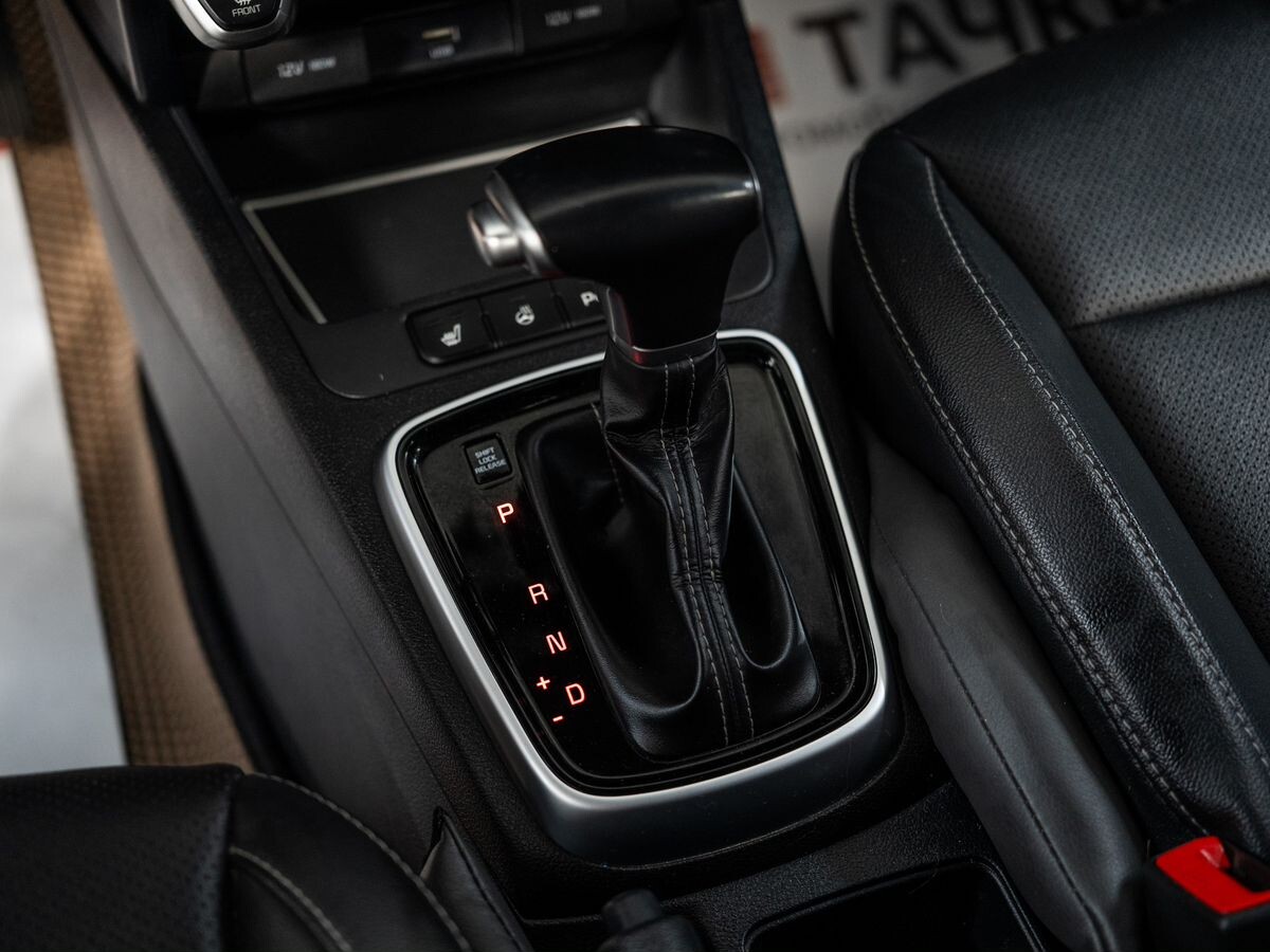 Kia Rio X (X-Line) 2020 - фото автомобиля