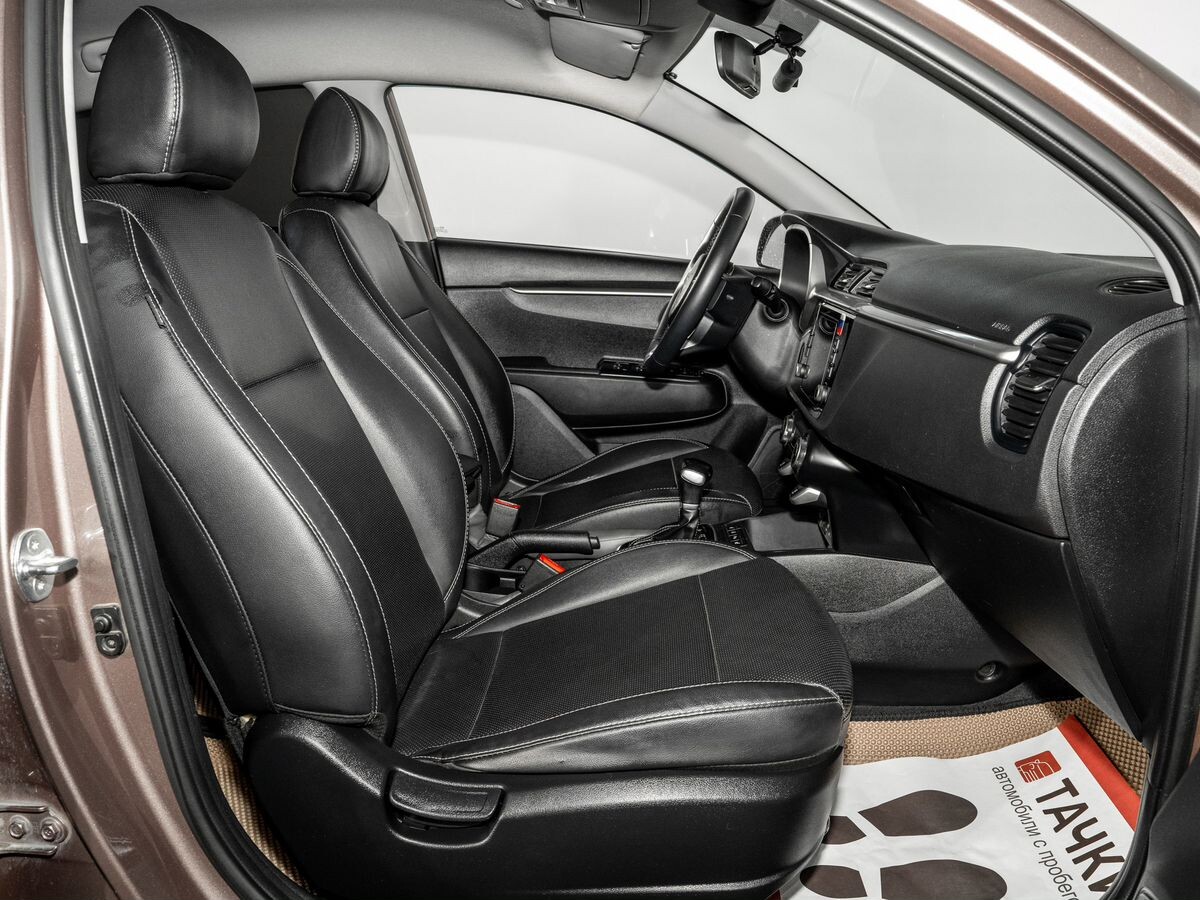 Kia Rio X (X-Line) 2020 - фото автомобиля