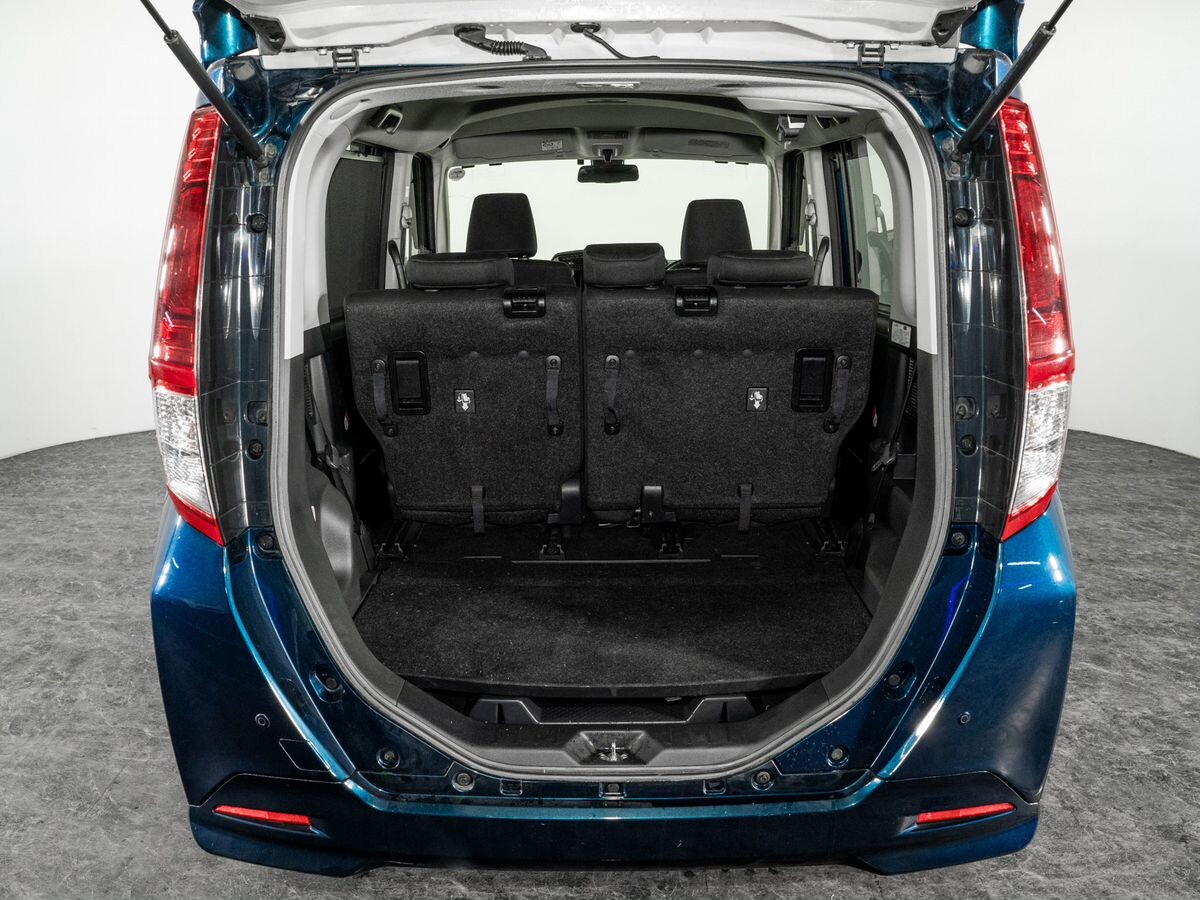 Toyota Roomy 2017 - фото автомобиля