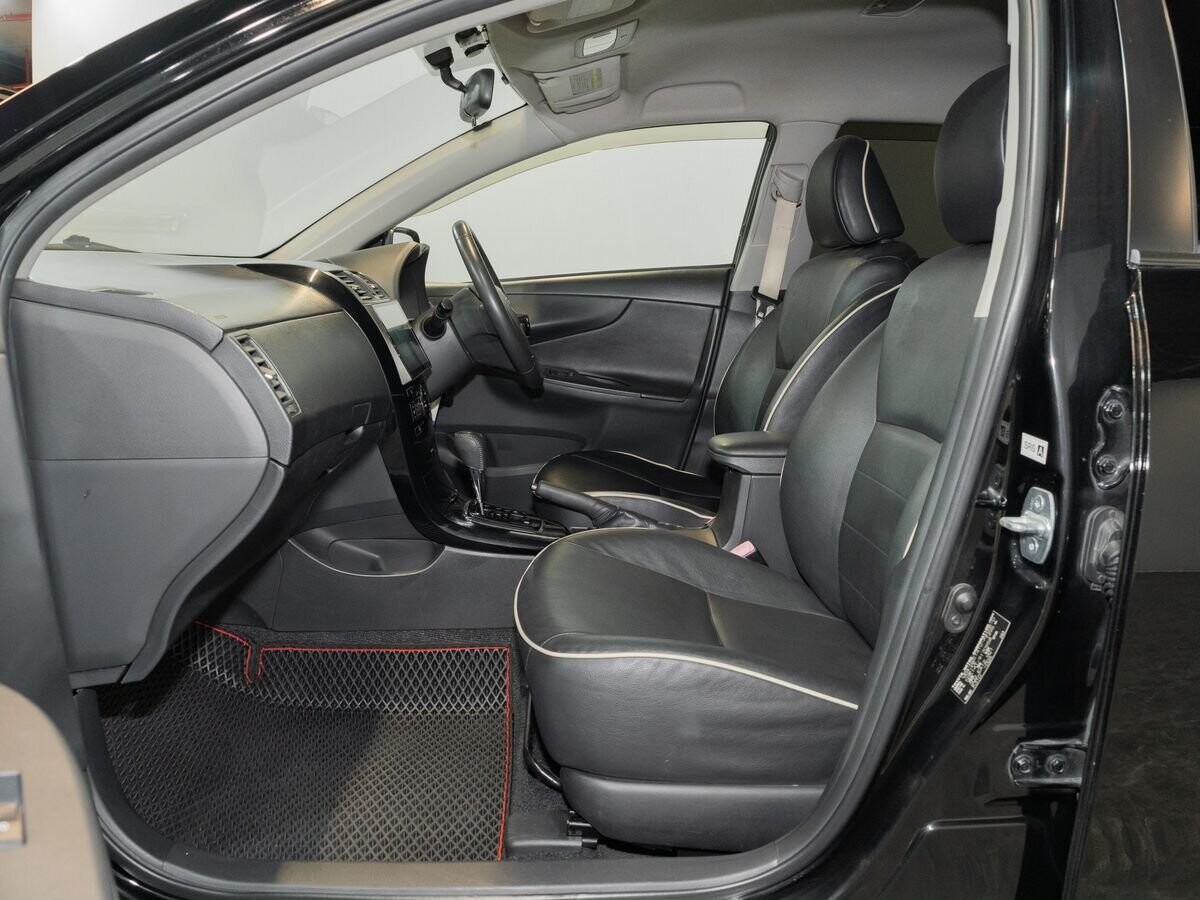 Toyota Corolla Fielder 2010 - фото автомобиля